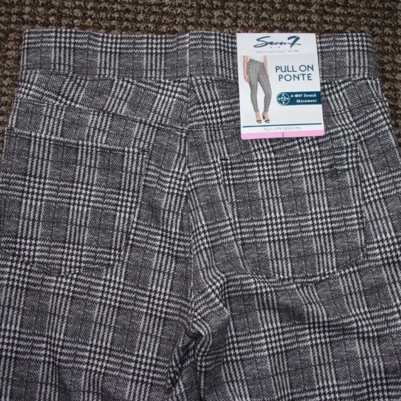 Seven 7 Ponte Leggings size large 4-Way Stretch Skinny Leg Pull On - Picture 2 of 6